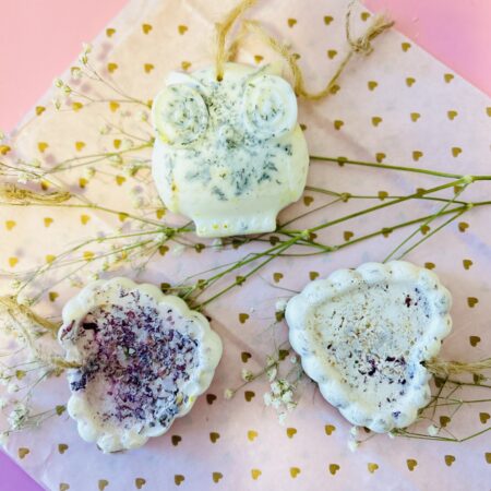Organic Soy Wax Air Freshener – Lavender, Rosemary & Rose Petals